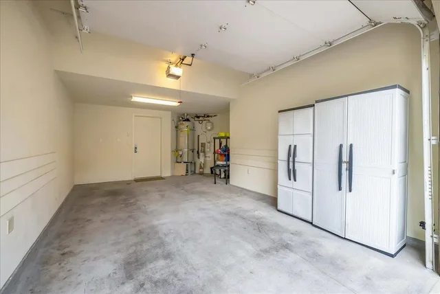 Listing Image for 21 Kiloa St O-4 45 of 50