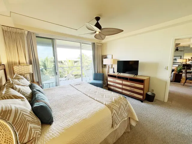 Listing Image for 2481 Kaanapali Pkwy 610 Z 15 of 46