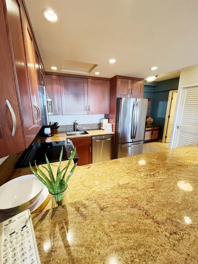 Listing Image for 2481 Kaanapali Pkwy 610 Z 3 of 46
