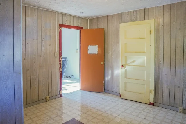 Listing Image for 1685 Alahula St 14 of 21