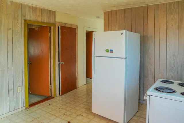 Listing Image for 1685 Alahula St 5 of 21