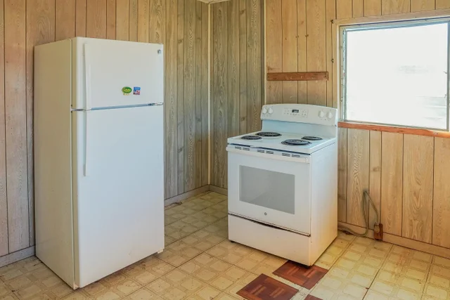 Listing Image for 1685 Alahula St 6 of 21