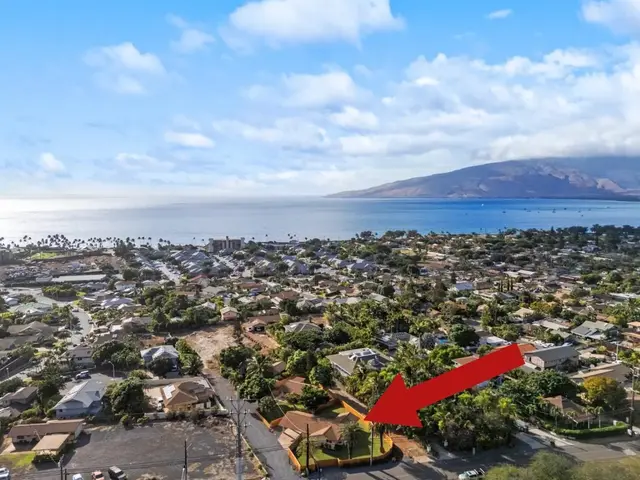 Listing Image for 490 Kaiola Pl Unit A 8 of 19