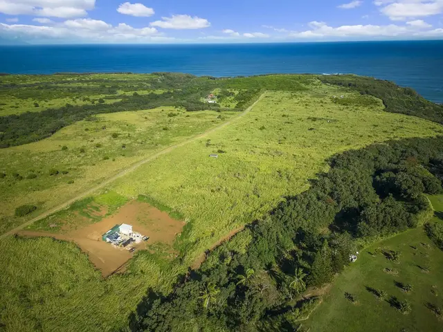 Listing Image for 0 Pauwela Lighthouse Rd 3 12 of 18