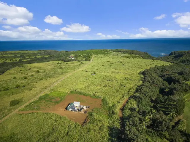 Listing Image for 0 Pauwela Lighthouse Rd 3 13 of 18