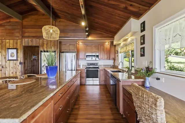 Listing Image for 3969 Lepo St 11 of 50