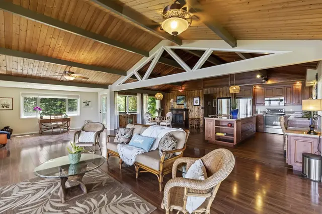 Listing Image for 3969 Lepo St 13 of 50