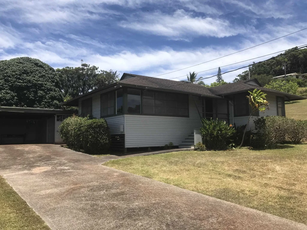 12 Kalama Rd, Molokai