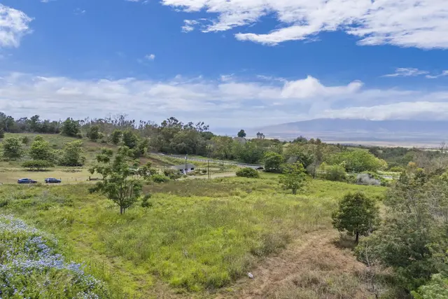Listing Image for 21 Noholoa Pl #2 And #3 7 of 16