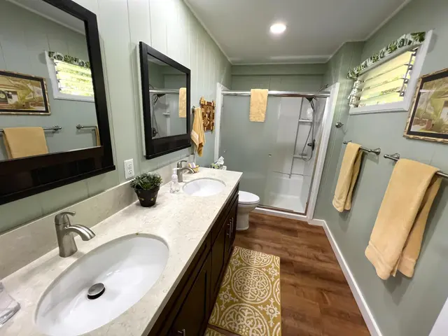 Listing Image for 2756 Kamehameha V Hwy 15 of 26