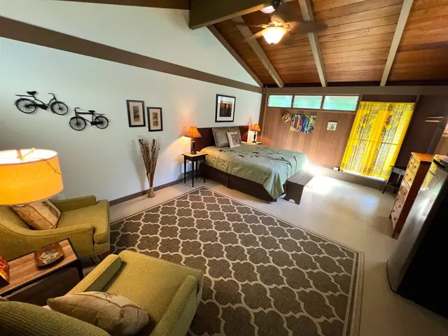 Listing Image for 2756 Kamehameha V Hwy 17 of 26