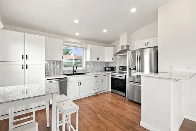 Listing Image for 284 Alalani St 5 of 47