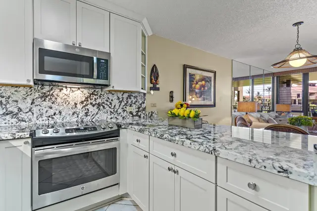 Listing Image for 2695 S Kihei Rd 3-202 6 of 44