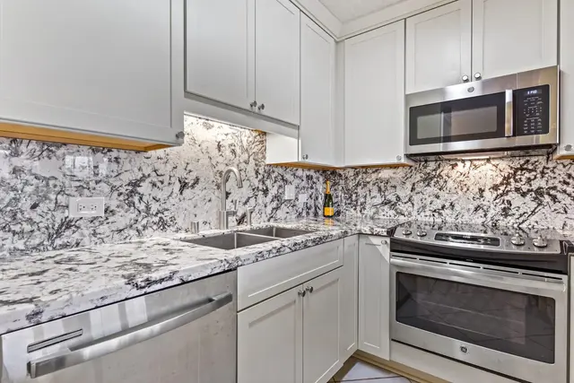 Listing Image for 2695 S Kihei Rd 3-202 7 of 44