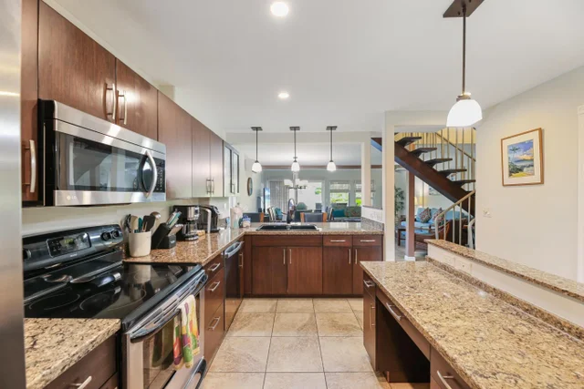 Listing Image for 153 Pualei Dr 153-6 11 of 37