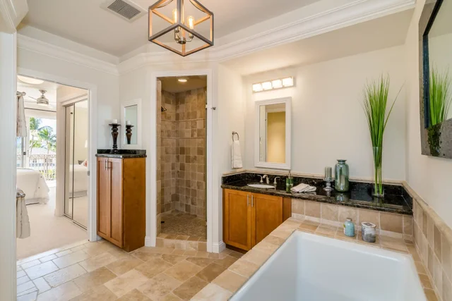 Listing Image for 11 Kainehe Pl 17b 20 of 47