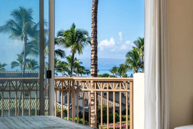 Listing Image for 11 Kainehe Pl 17b 22 of 47