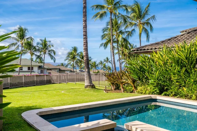 Listing Image for 11 Kainehe Pl 17b 29 of 47