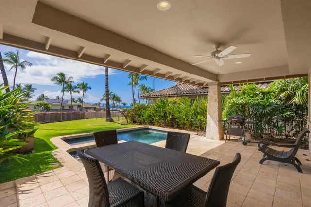 Listing Image for 11 Kainehe Pl 17b 5 of 47