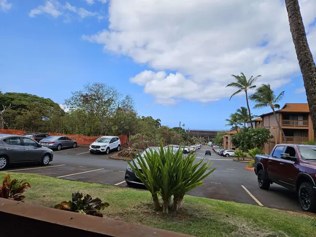 Listing Image for 3740 Lower Honoapiilani Rd G-108 11 of 24