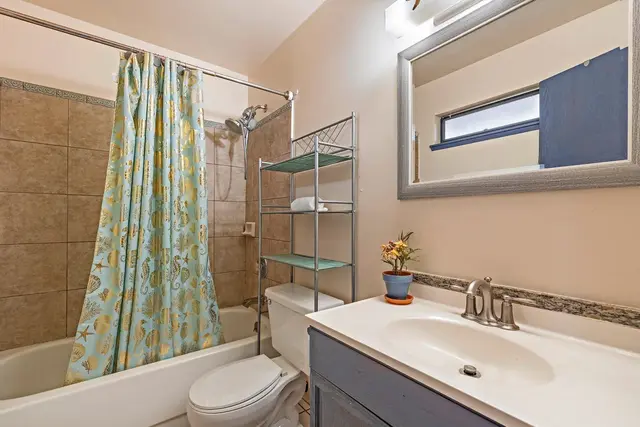 Listing Image for 3740 Lower Honoapiilani Rd G-108 14 of 24
