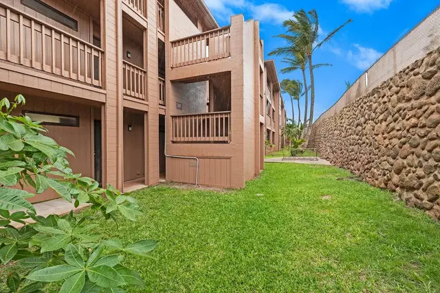 Listing Image for 3740 Lower Honoapiilani Rd G-108 2 of 24