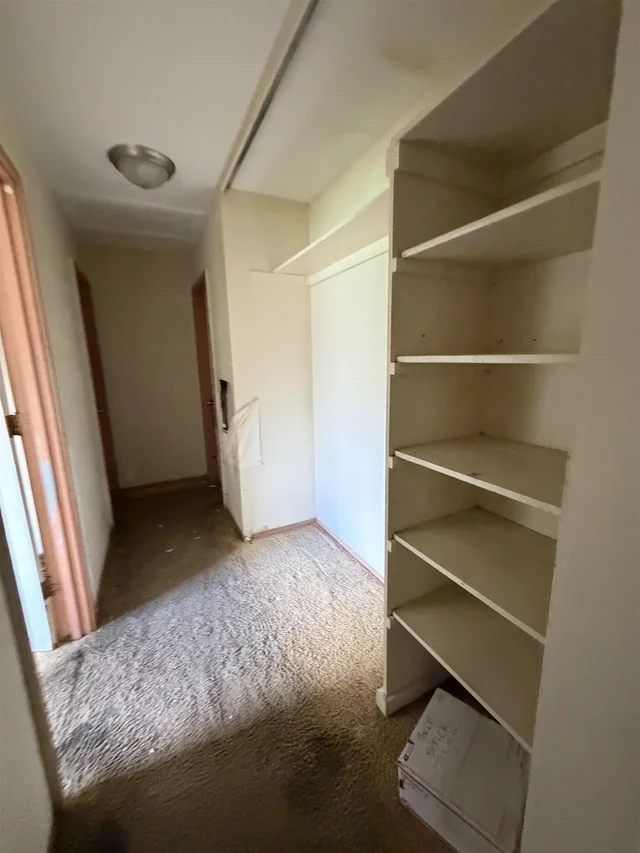 Listing Image for 684 Kaulu Pl 12 of 18