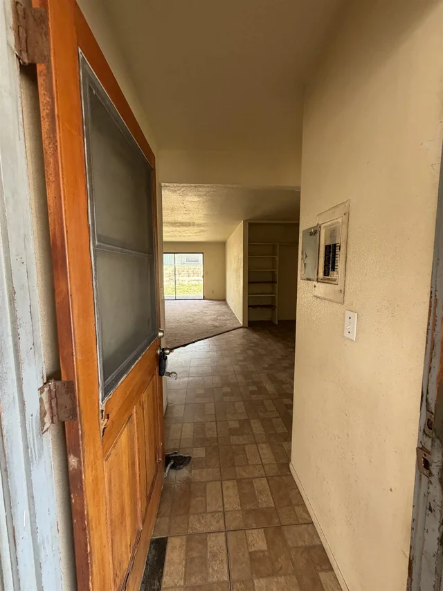 Listing Image for 684 Kaulu Pl 4 of 18