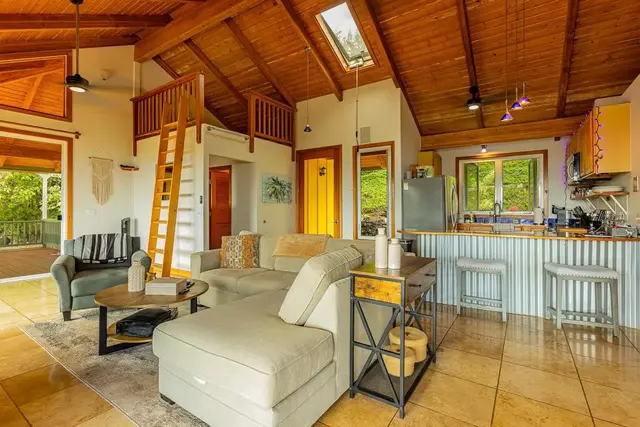 Listing Image for 30 Maunalei Pl 73 14 of 31