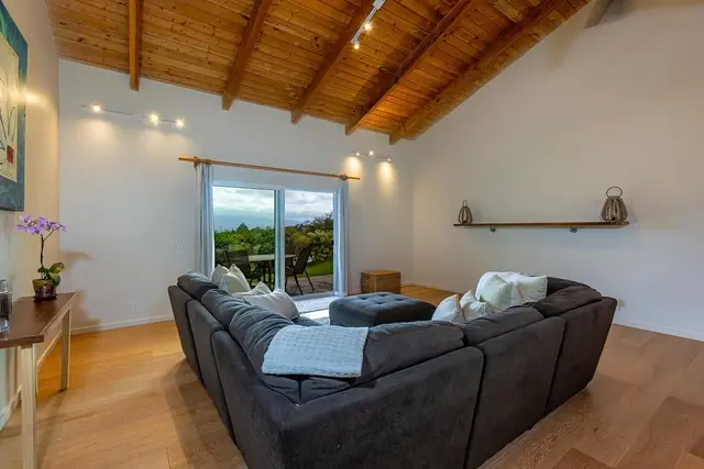 Listing Image for 30 Maunalei Pl 73 24 of 31