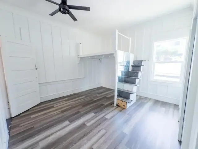 Listing Image for 225 S Papa Ave 20 of 27