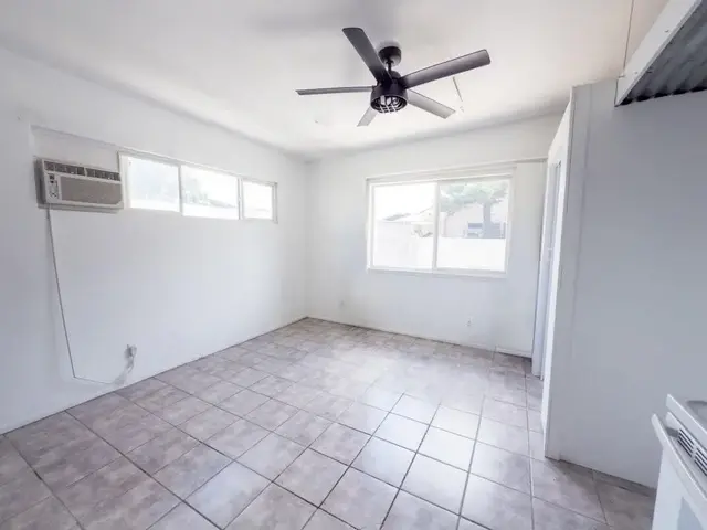 Listing Image for 225 S Papa Ave 21 of 27