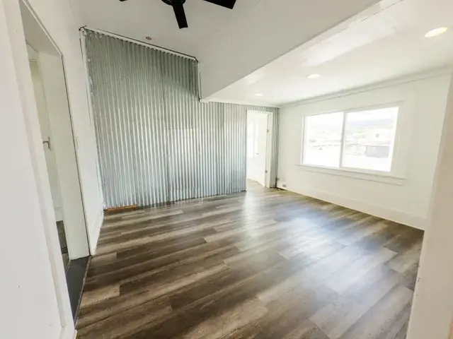 Listing Image for 225 S Papa Ave 9 of 27