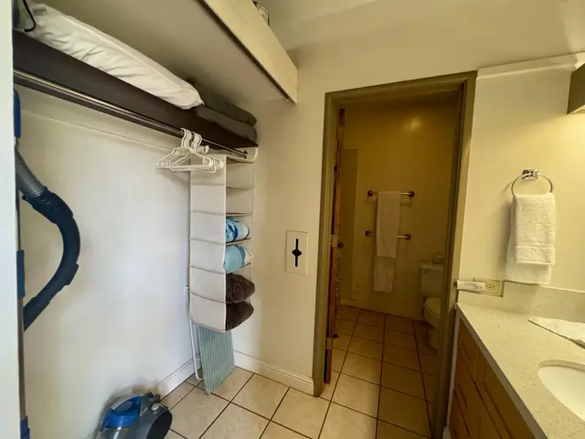 Listing Image for 255 Kepuhi Pl 16b02/1182 10 of 29