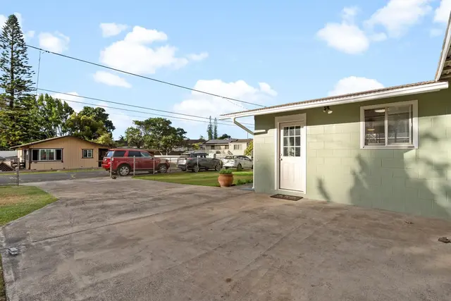 Listing Image for 686 Onipaa Pl 28 of 36