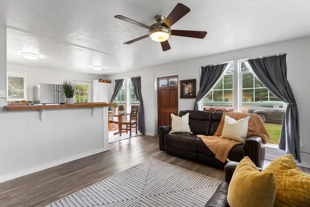 Listing Image for 686 Onipaa Pl 6 of 36