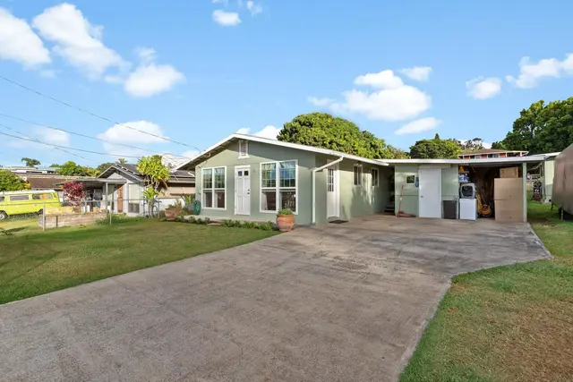 Listing Image for 686 Onipaa Pl 7 of 36