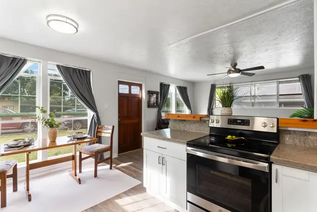 Listing Image for 686 Onipaa Pl 8 of 36