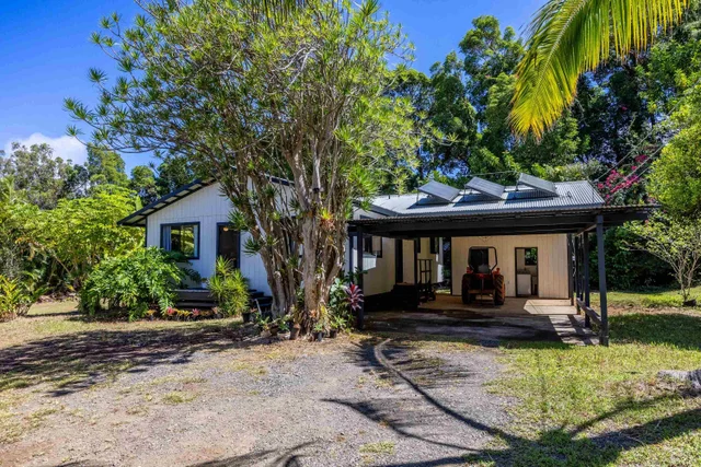Listing Image for 81 Kapuai Rd 1 of 50