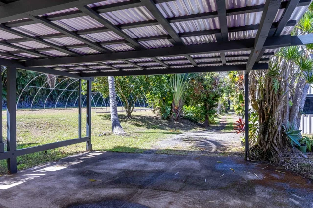 Listing Image for 81 Kapuai Rd 31 of 50