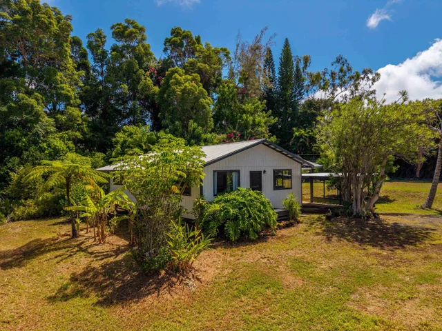 Listing Image for 81 Kapuai Rd 41 of 50