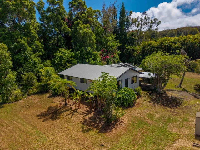 Listing Image for 81 Kapuai Rd 42 of 50