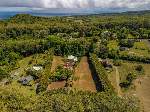 Listing Image for 81 Kapuai Rd 46 of 50