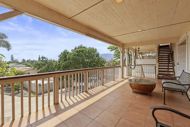 Listing Image for 359 Kenolio Rd 10 of 35