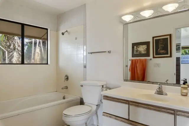 Listing Image for 359 Kenolio Rd 22 of 35