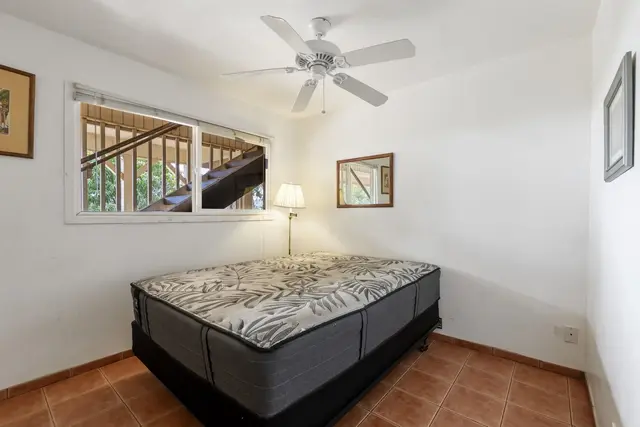 Listing Image for 359 Kenolio Rd 25 of 35