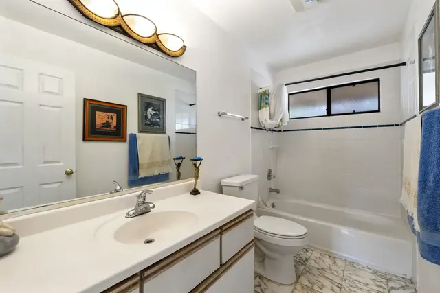 Listing Image for 359 Kenolio Rd 27 of 35