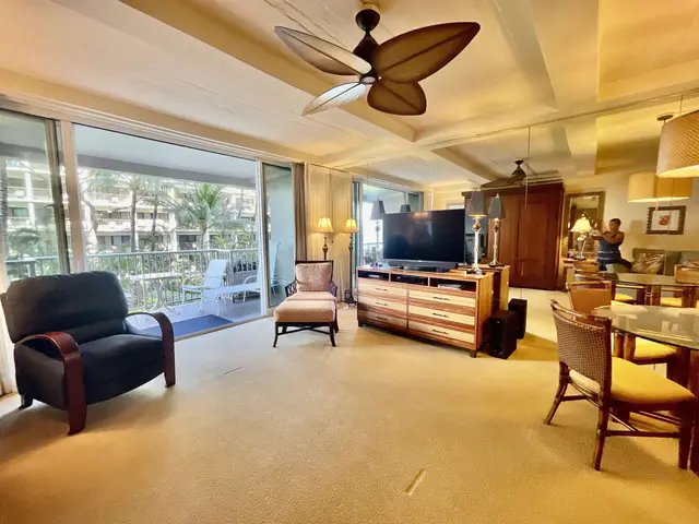 Listing Image for 2481 Kaanapali Pkwy 214 W 22 of 40