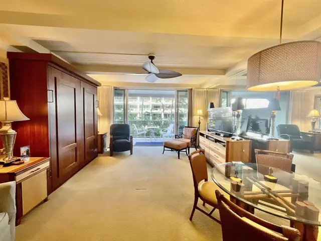 Listing Image for 2481 Kaanapali Pkwy 214 W 23 of 40