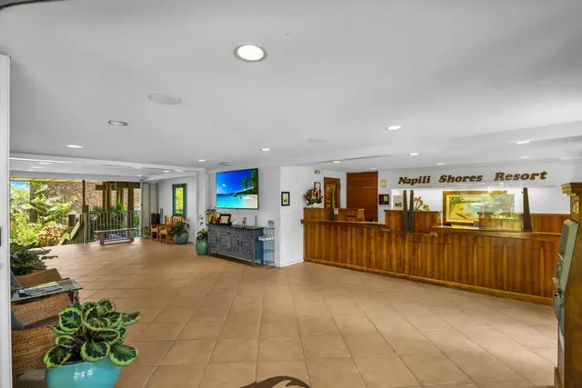 Listing Image for 5315 Lower Honoapiilani Rd B108 33 of 39